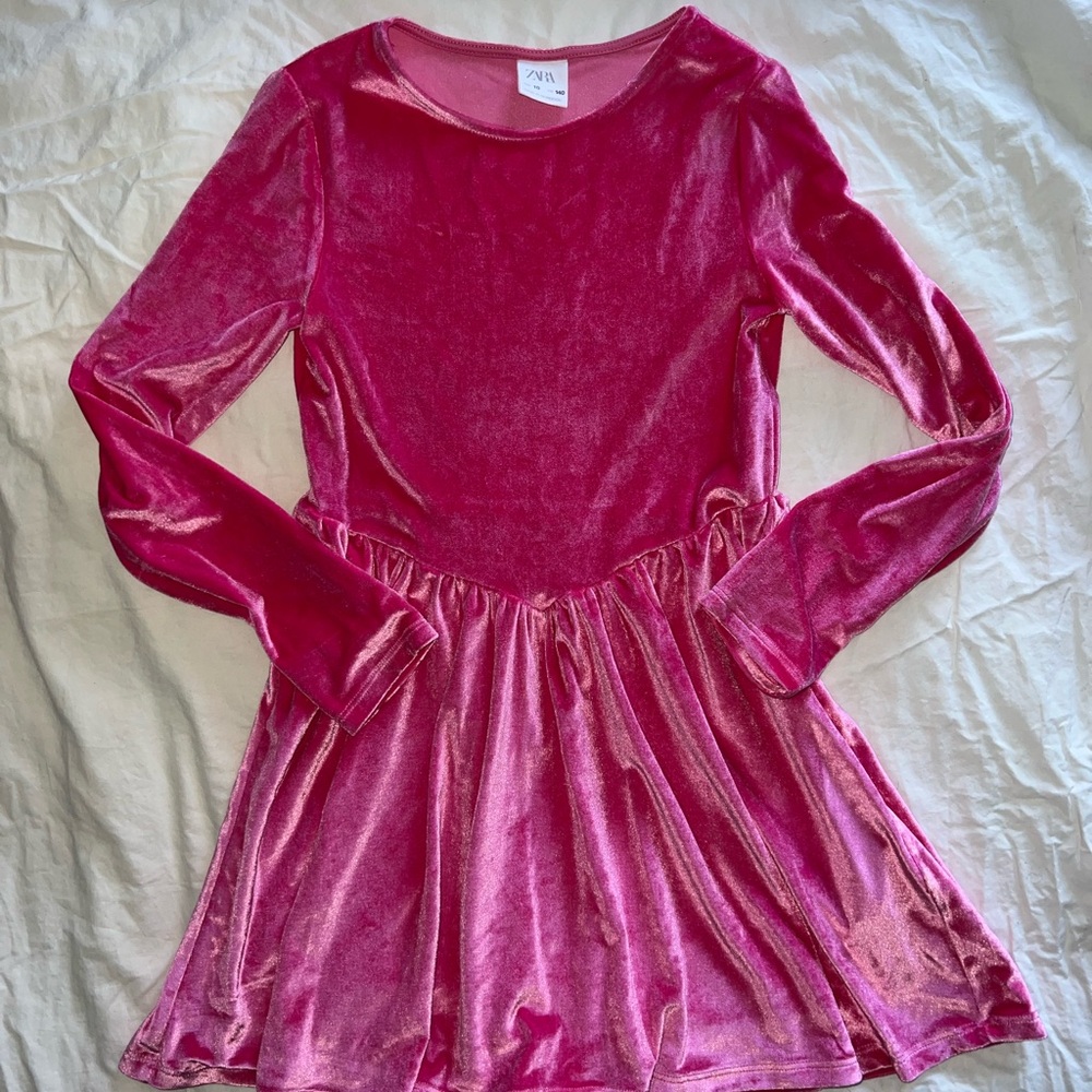 Zara Girls Velvet Long-Sleeve Dress in Hot Pink